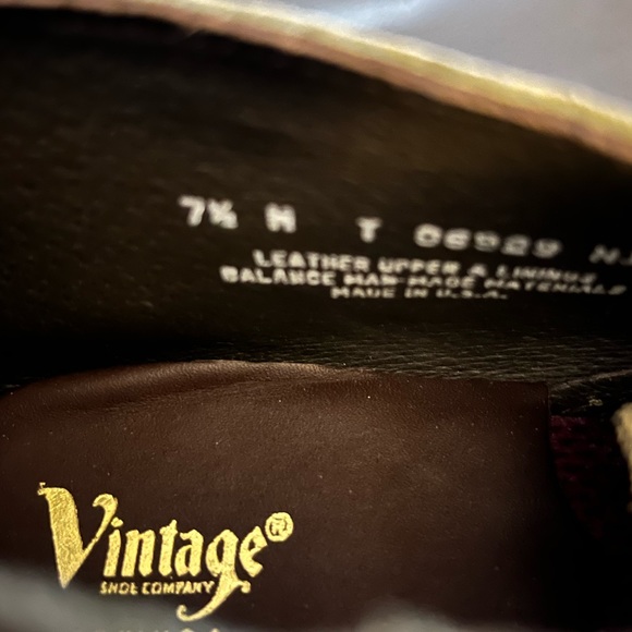 Vintage Shoe Company Ansley Suede Lace Up Oxfords in Olive green GUC - Picture 4 of 9